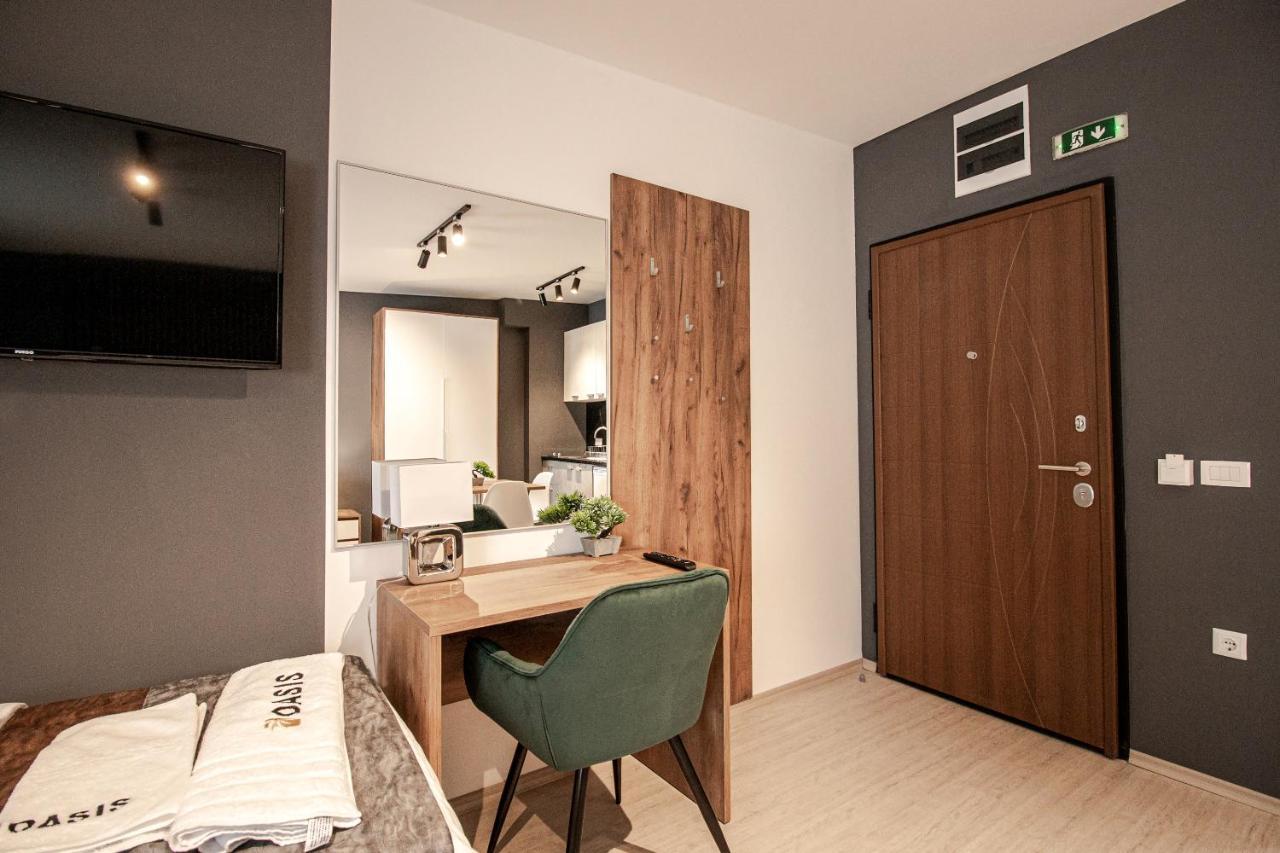 Aparthotel Oasis *