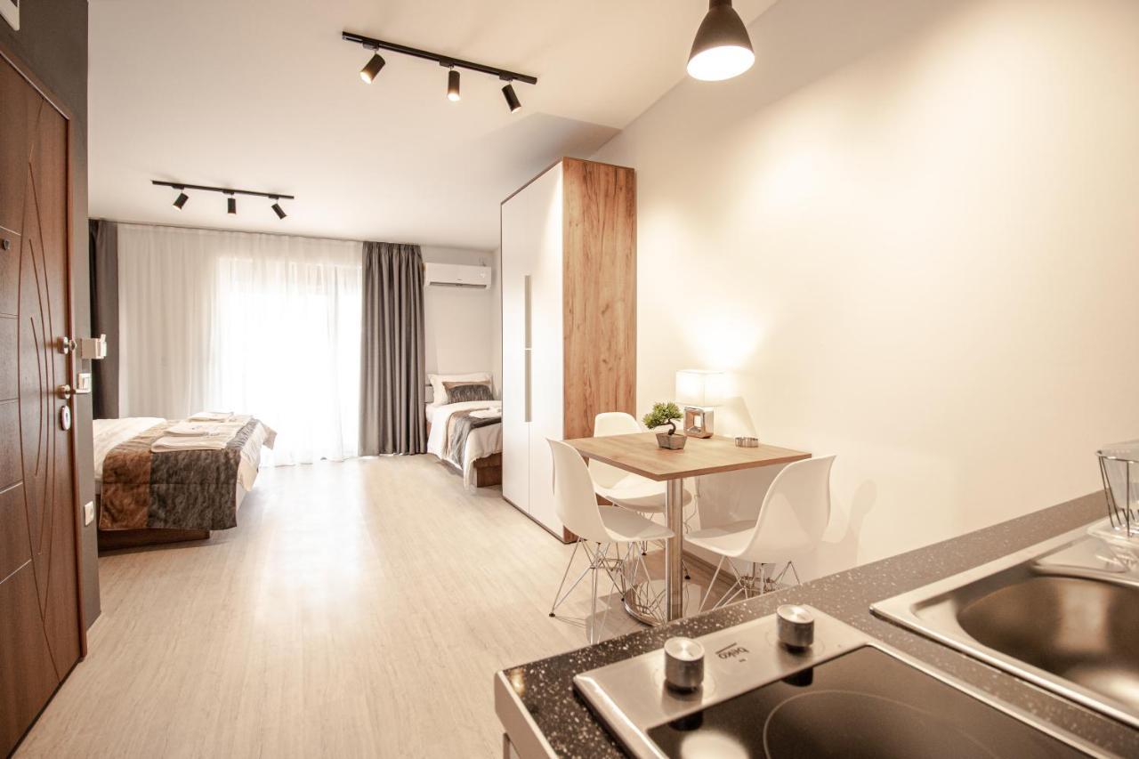 Oasis Aparthotel *