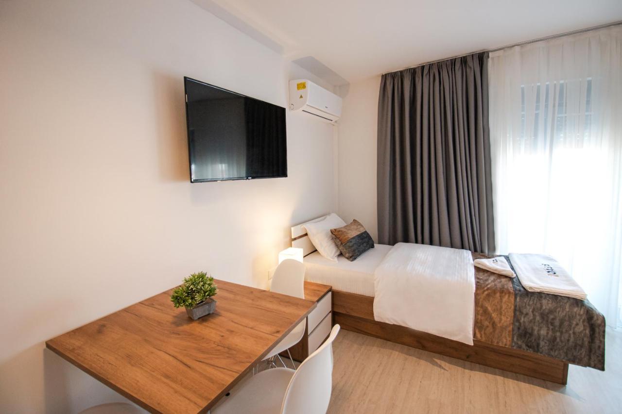 Aparthotel Oasis